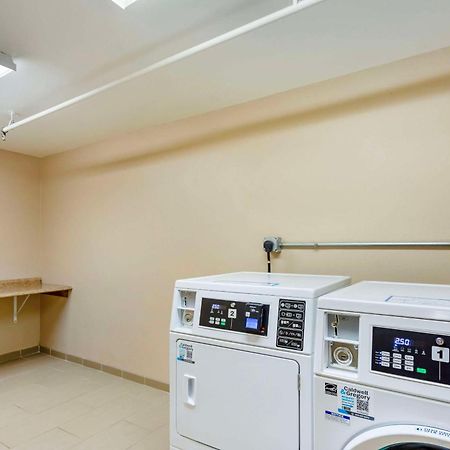 Comfort Inn & Suites Carneys Point Esterno foto