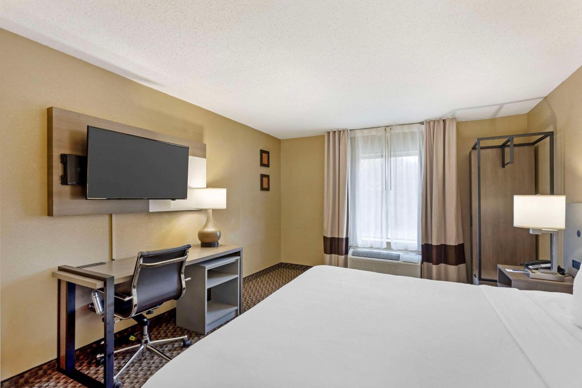 Comfort Inn & Suites Carneys Point Esterno foto