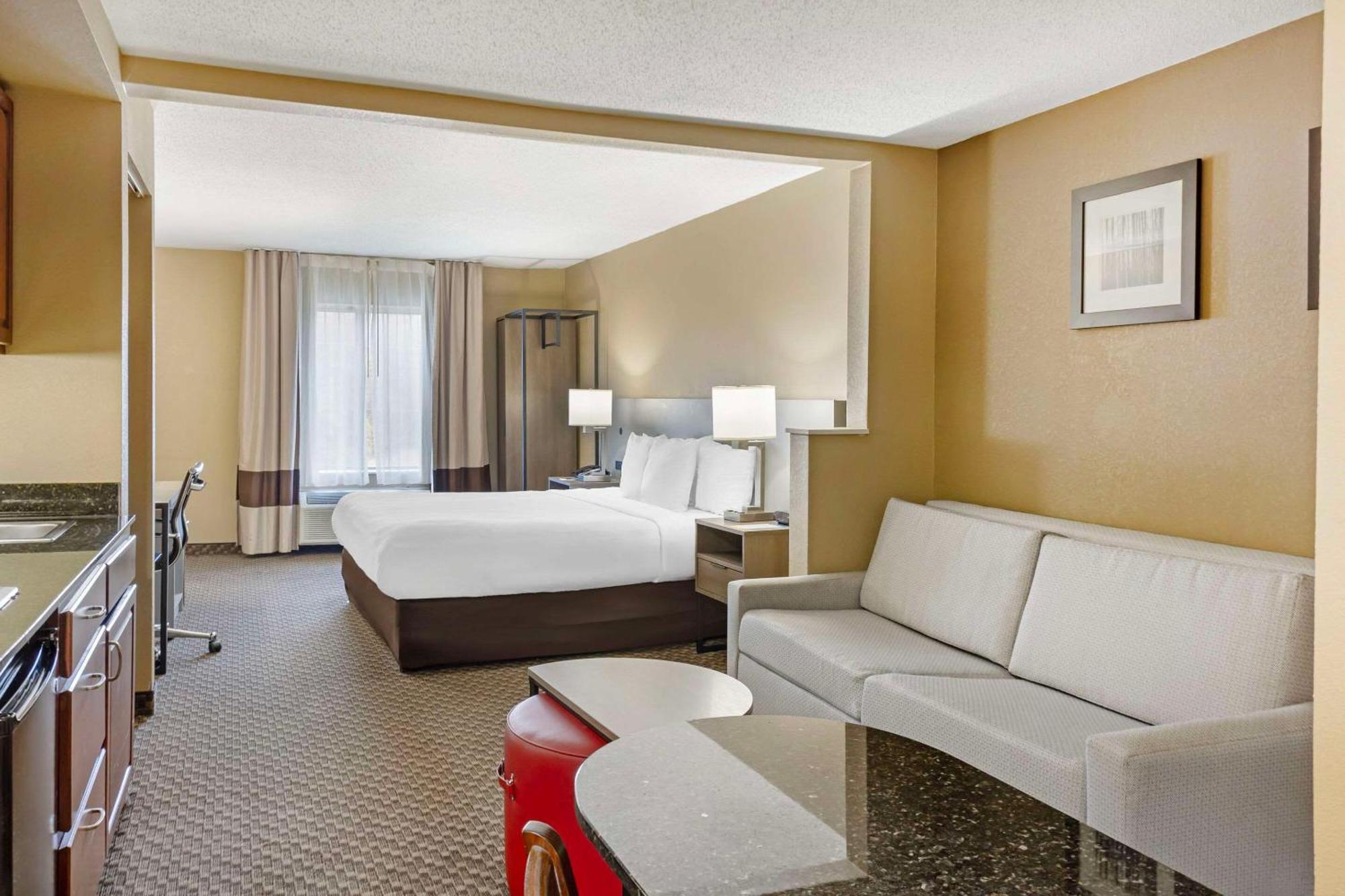 Comfort Inn & Suites Carneys Point Esterno foto
