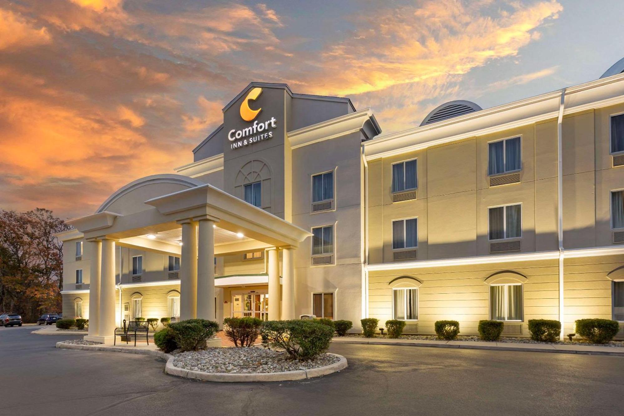 Comfort Inn & Suites Carneys Point Esterno foto