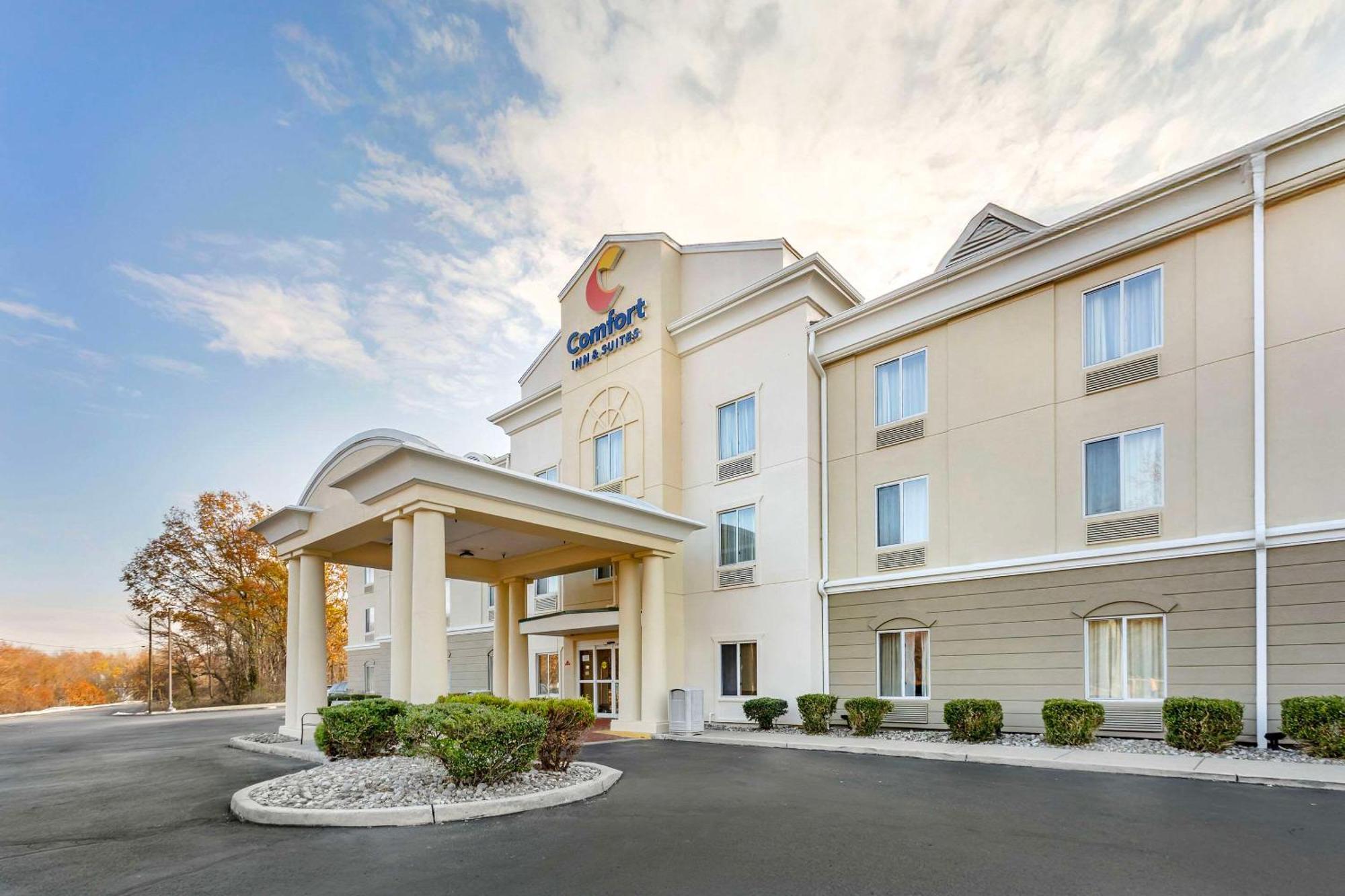 Comfort Inn & Suites Carneys Point Esterno foto
